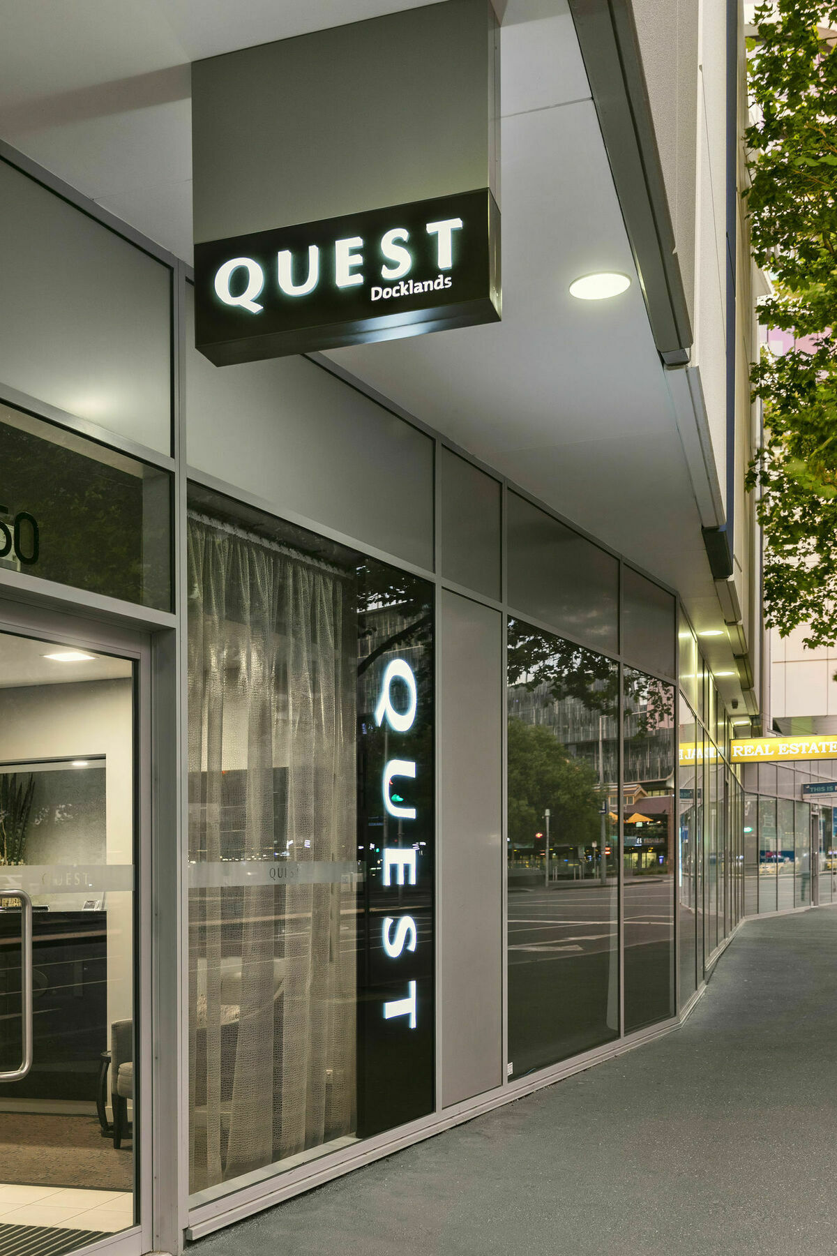 Aparthotel Quest Docklands Melbourne Zewnętrze zdjęcie